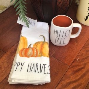 2020 Rae Dunn Happy Harvest combo with Hello Fall